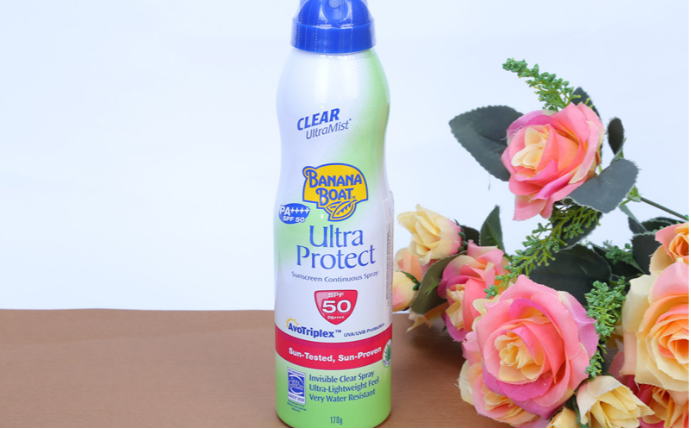 Xịt chống nắng Banana Boat Ultra Protect Sunscreen Continuous Spray SPF 50